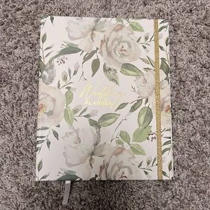 Simply 12-Month Wedding Planner